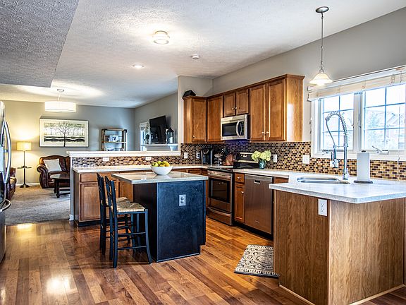4th image of 1009 Manassas Dr