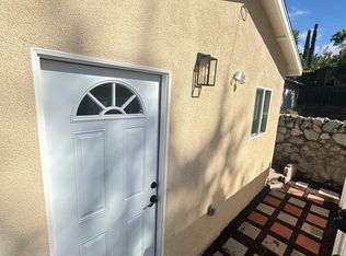 10644 1/2 Pinewood Ave, Tujunga, CA 91042
