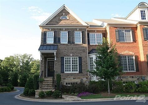 Exceptional Townhome with ELEVATOR
