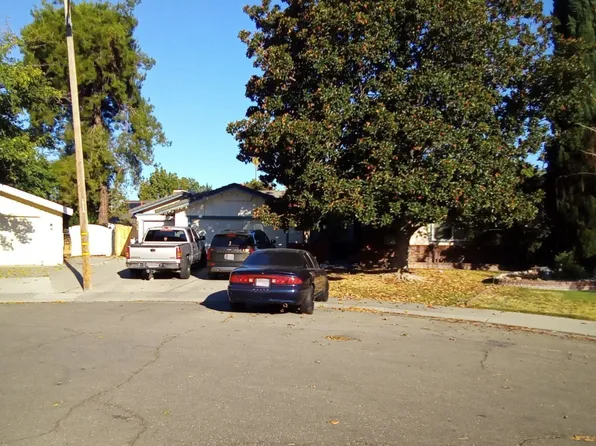 5420 Yorkshire Ct, Stockton, CA 95207