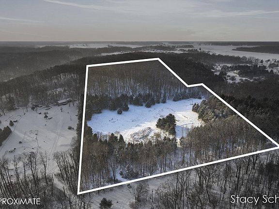 5th image of 3155 Ryan Rd