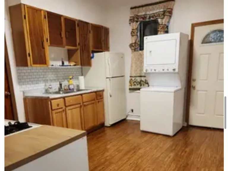 2415 W Arthington St #1 — Photo 7