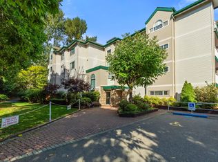 2963 Nelson Pl #412, Abbotsford, BC V2S 7L6