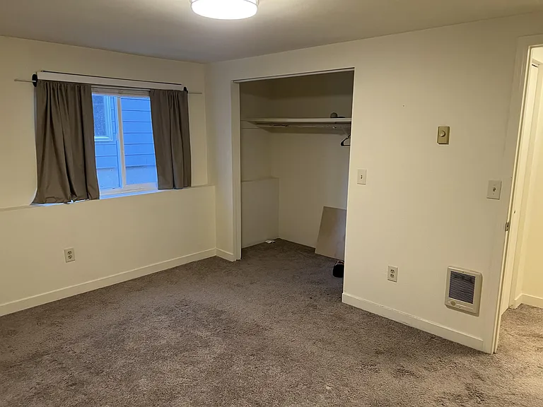 3400 23rd Ave W #B — Photo 8