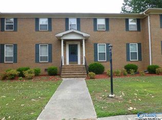 8205 Willowbrook Cir SE APT A, Huntsville, AL 35802