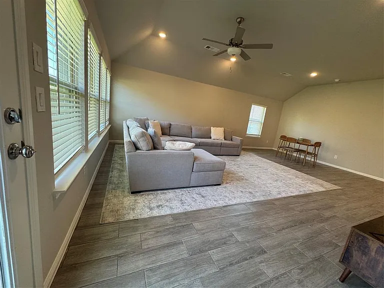 3613 Monte Carlo Ln — Photo 8