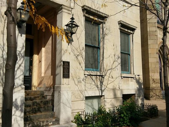 4th image of 122 W 9th St #3