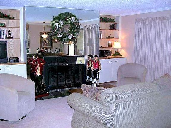 4th image of 6148 Singletree Ln