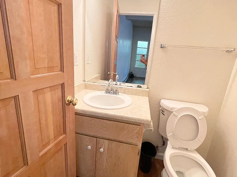 1812 Park Ave #2 — Photo 16