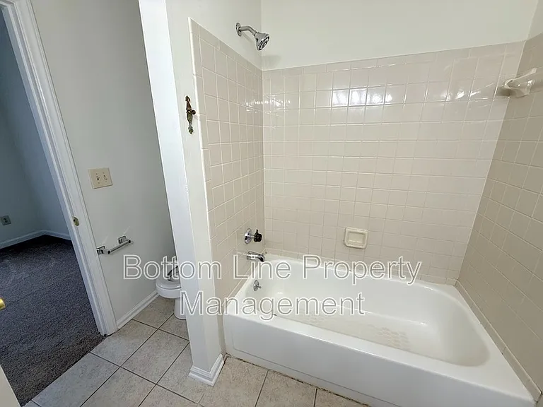 6330 Windsor Gate Ln — Photo 13