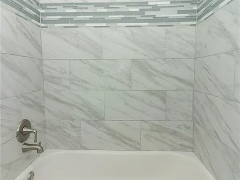 707 N Solandra Dr — Photo 11