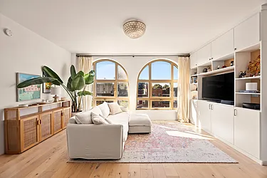 229 9th Street, #501