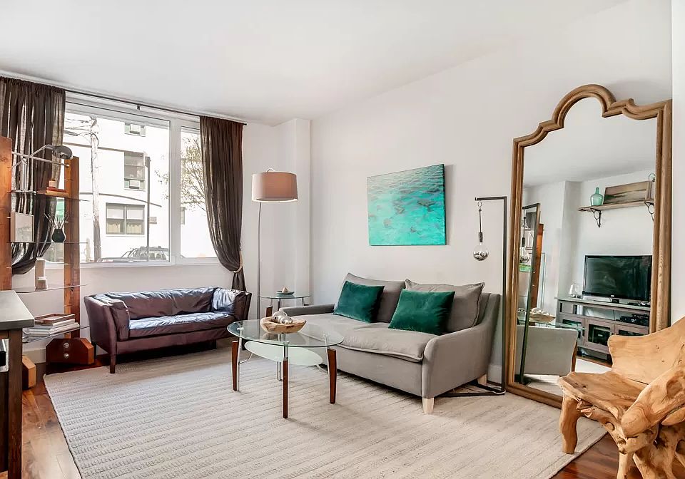 1st image of 214 N 11th St APT 1P