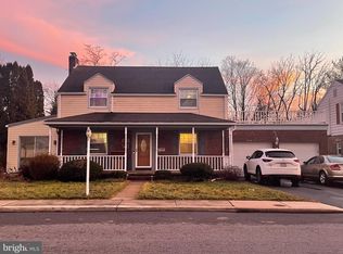 512 E Emaus St, Middletown, PA 17057