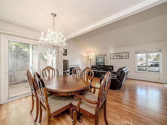 3rd image of 11020 Cobblestone Ln