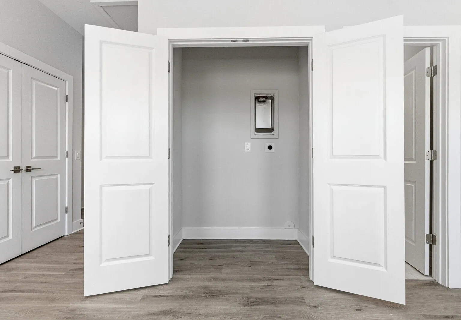 2 bed, 2.0 bath, $1,850 — Photo 3