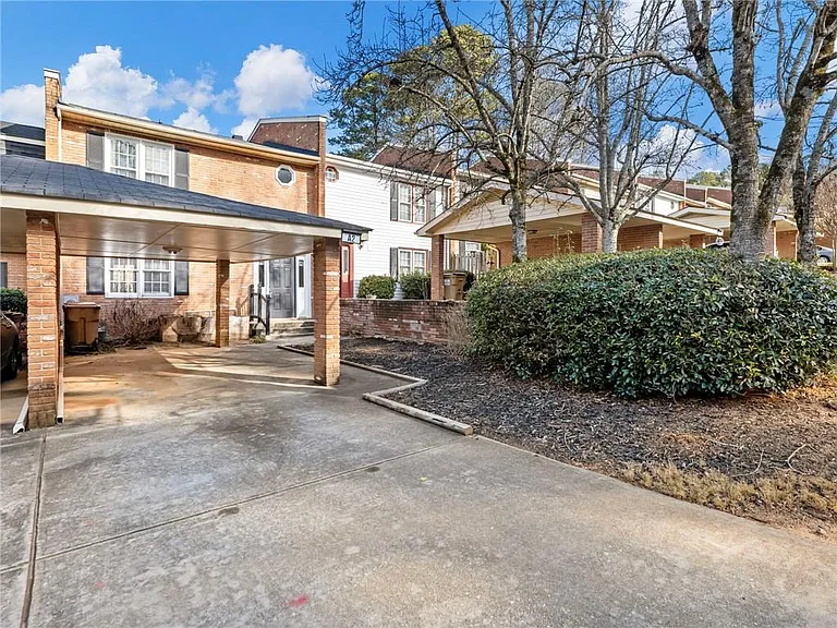 6500 Gaines Ferry Rd #A2 — Photo 32