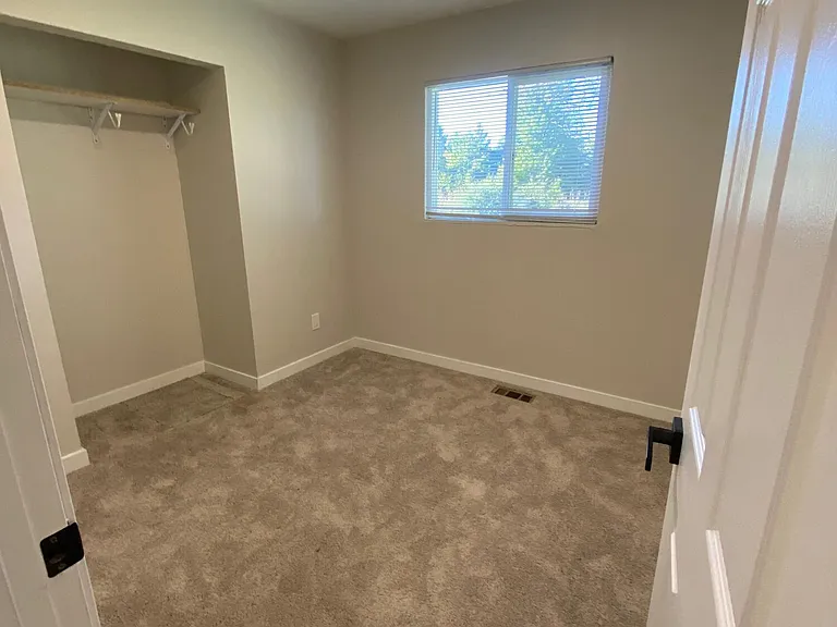 1654 Wiard Blvd — Photo 8
