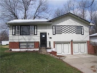 1st image of 8106 E 89th St