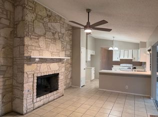 14123 Oak Court St, San Antonio, TX 78232