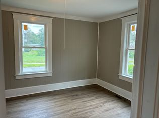 33 Plunkett St FLOOR 1, Pittsfield, MA 01201