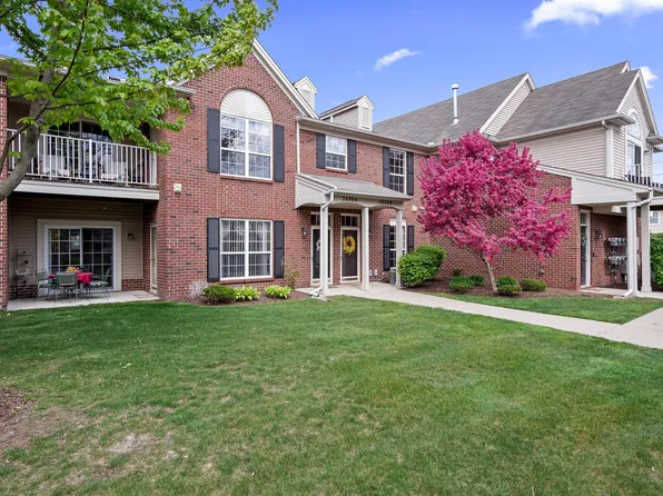 26984 Carrington Pl #45, Harrison Township, MI 48045