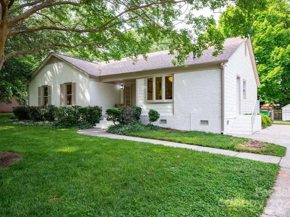 5927 Portburn Rd, Charlotte, NC 28211