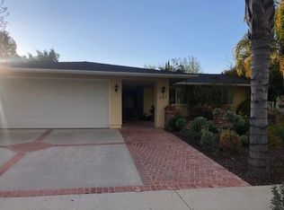 181 Kanan Rd, Oak Park, CA 91377