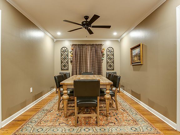 4th image of 2206 W Concho Ave