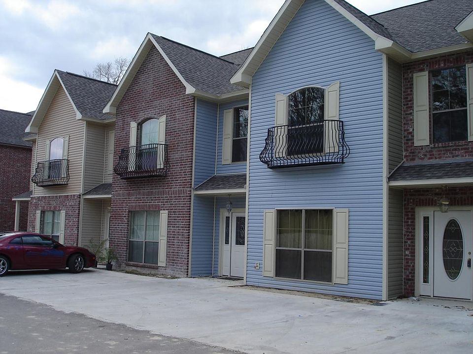 1st image of 24115 Chateau De Chene Dr