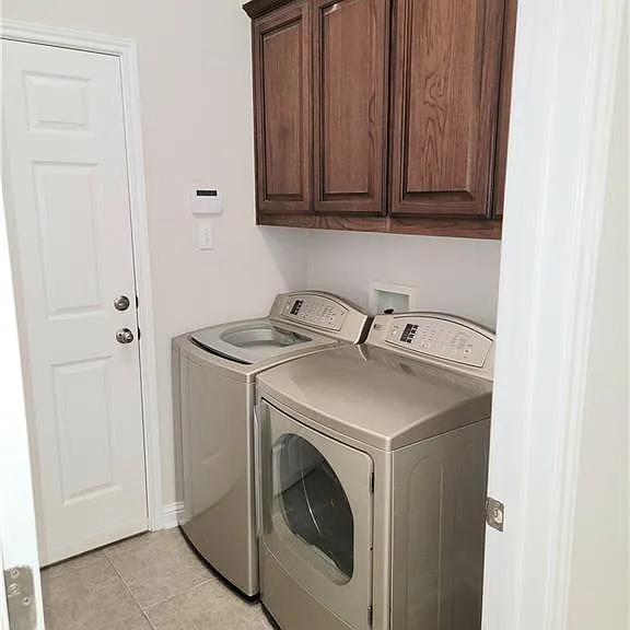 2833 Checker Dr — Photo 20