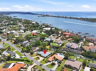353 S Shore Dr, Osprey, FL 34229