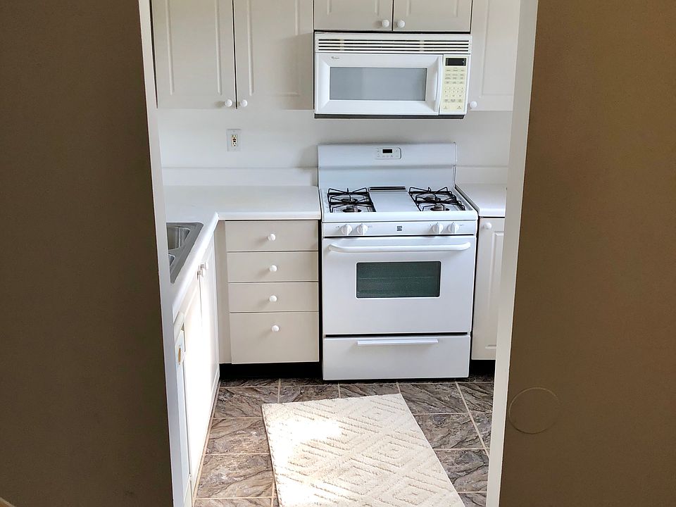 1st image of 4116 Meadowleigh Way