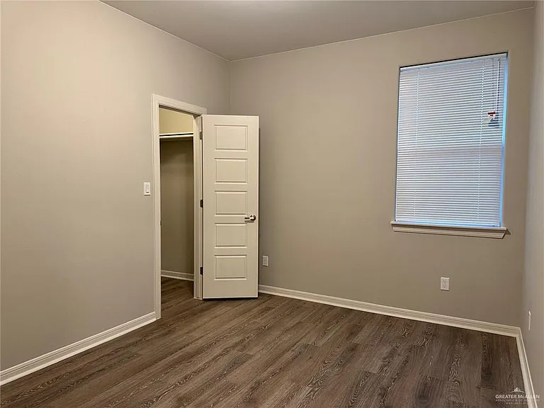 1313 Xavier Ave — Photo 24