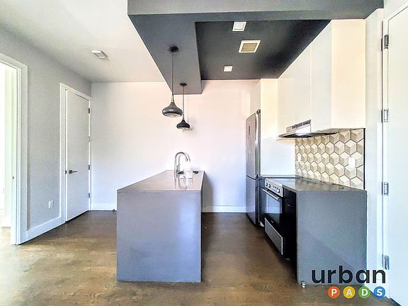 5th image of 2717 Snyder Ave #3A