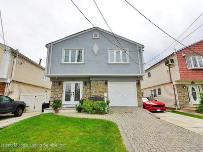 24 Signs Rd, Staten Island, NY, 10314