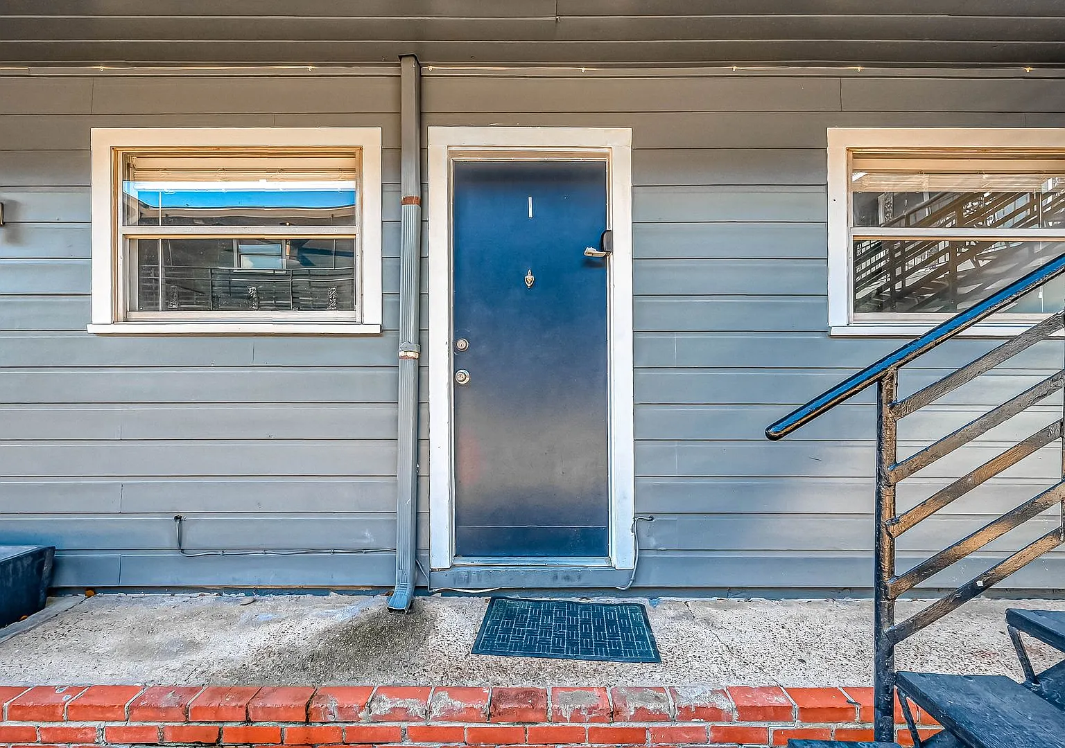 2420 McDuffie — Photo 3