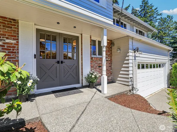 9116 SE 72nd Place, Mercer Island, WA 98040