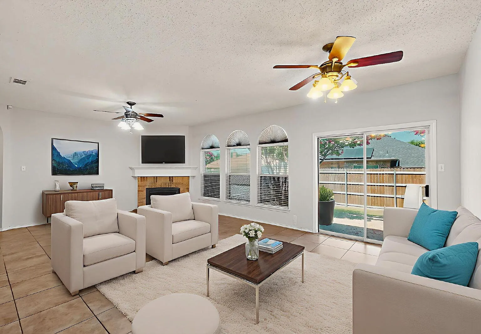 4 bed, 2.0 bath, 2164 sqft, $2,250 — Photo 4
