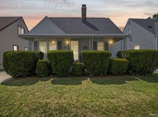 14618 Mulberry St, Southgate, MI 48195