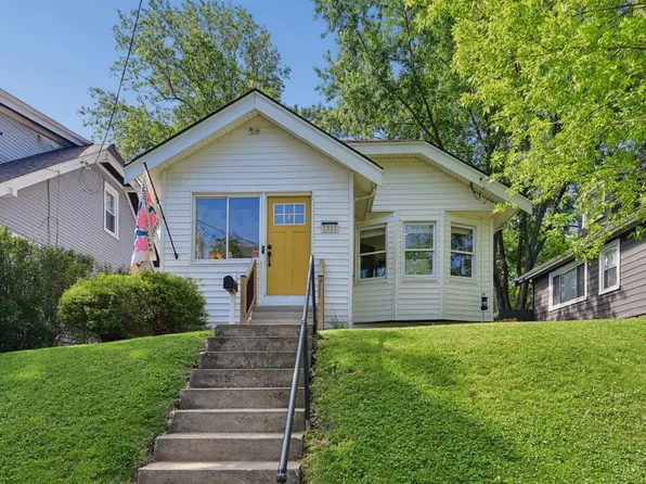 2321 Lysle Ln, Cincinnati, OH 45212
