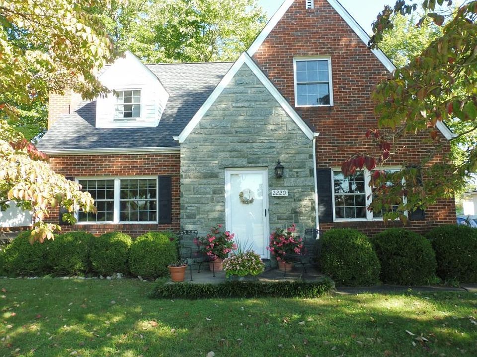 1st image of 2220 Memorial Ct