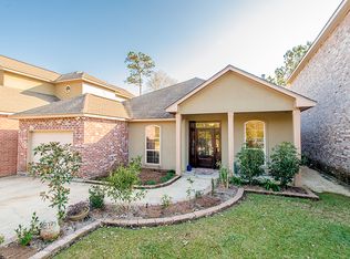 23342 Fairway Gardens Ct, Springfield, LA 70462