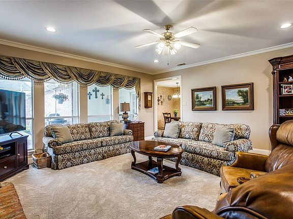5th image of 2004 Hill Haven Cir