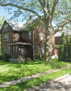 1121 Marne Rd, Erie, PA, 16511