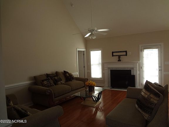 5th image of 618 Ashley Meadows Drive