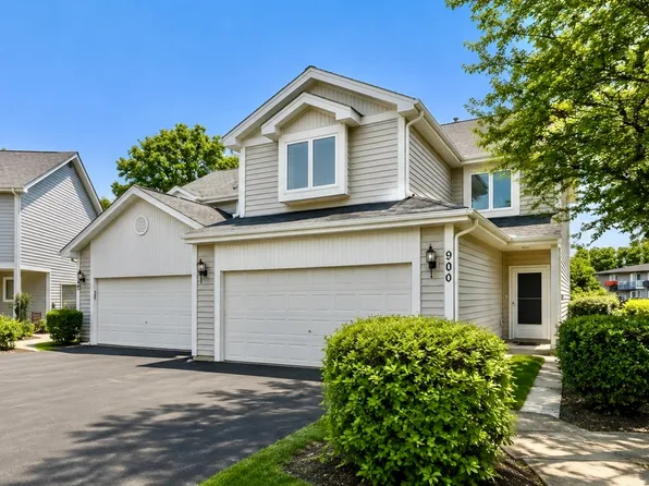 900 Ashley Ct, Westmont, IL 60559