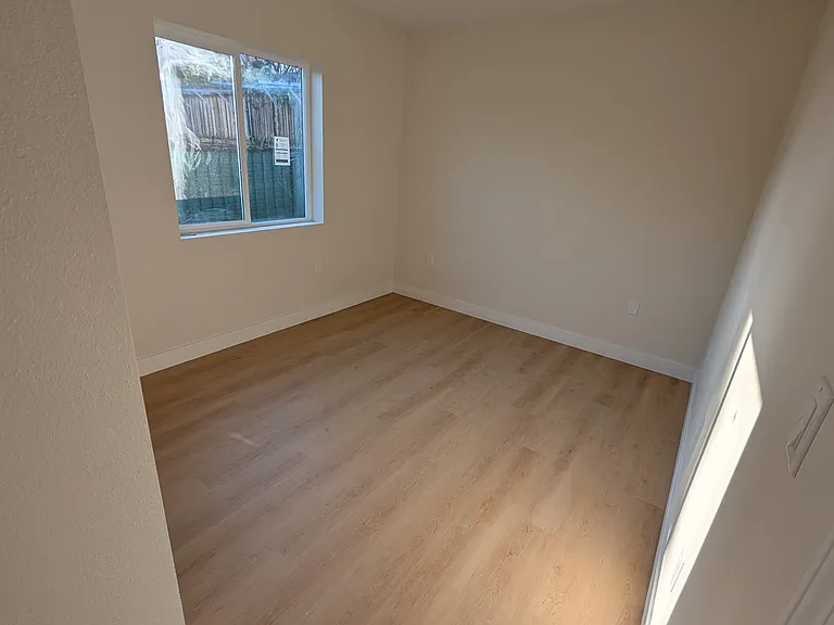 6648 Walnut Ave — Photo 5