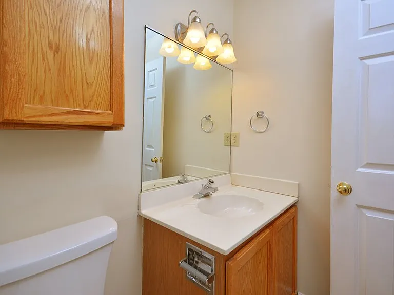 425 Summerwalk Cir — Photo 27