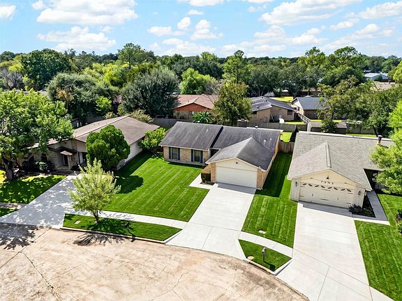 3rd image of 7306 Loma Alta Dr